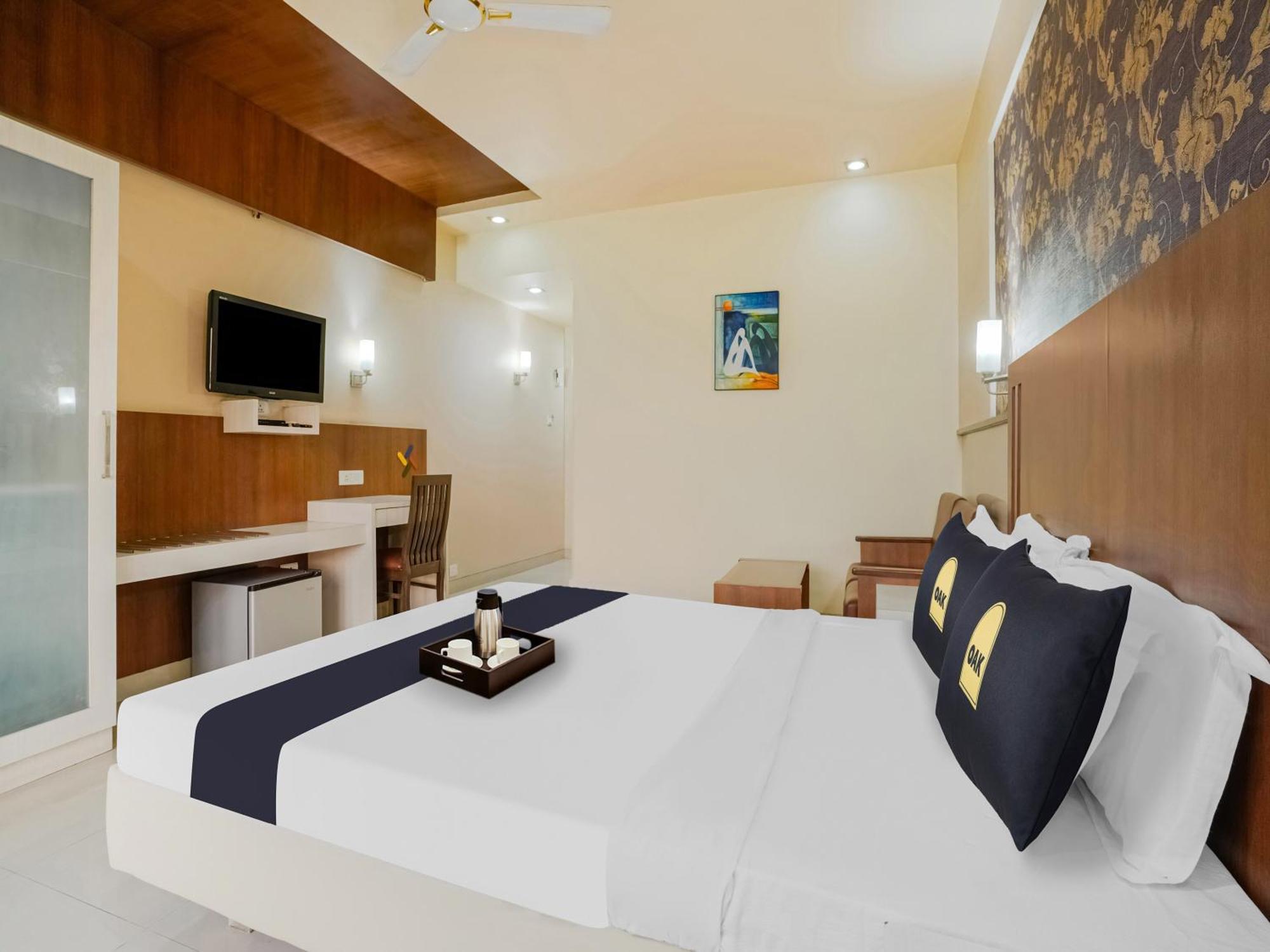 Hotel Marina Near Igi Airport Delhi Ню Делхи Екстериор снимка